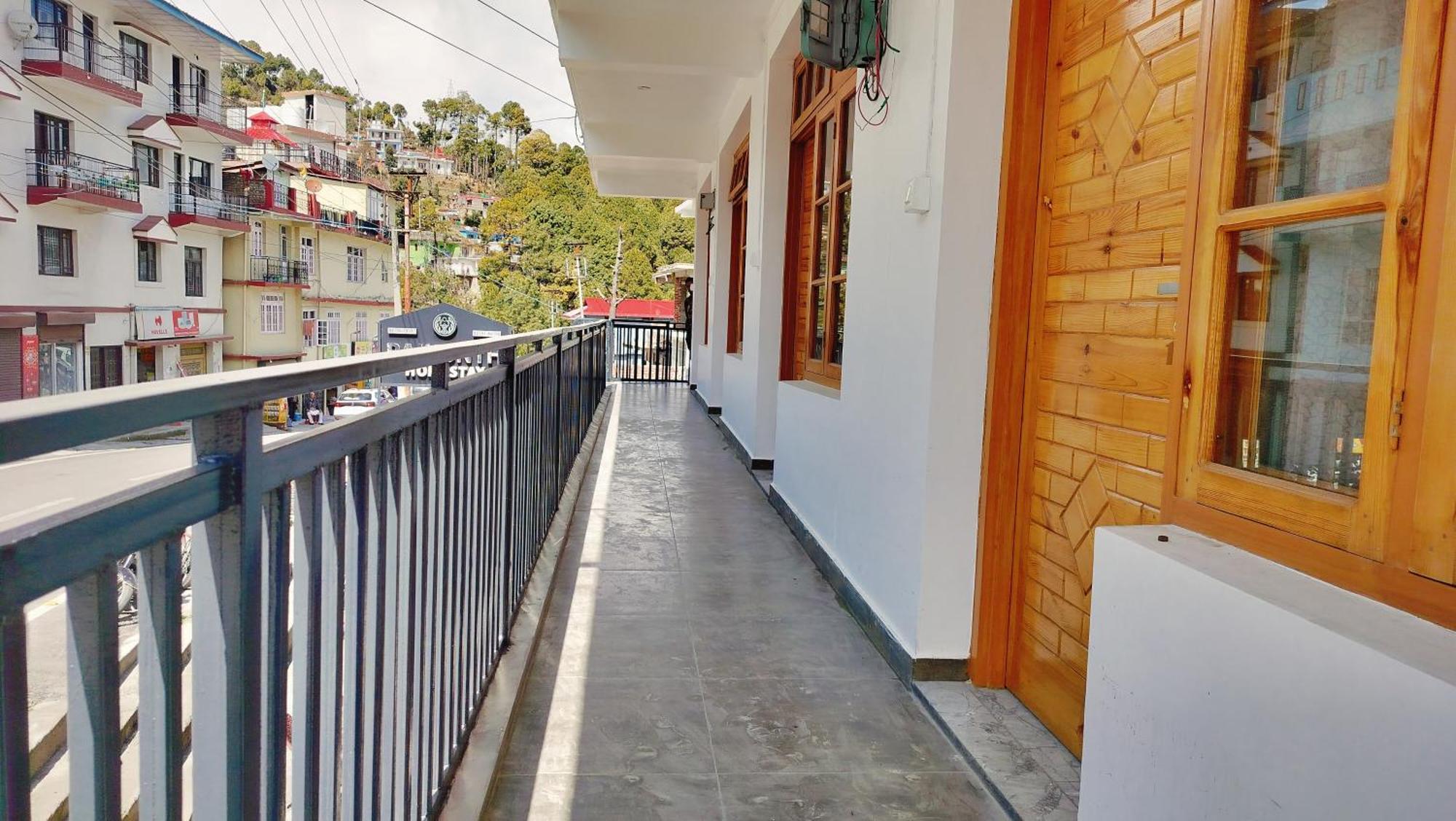Baikunth Homes Dalhousie Exterior foto