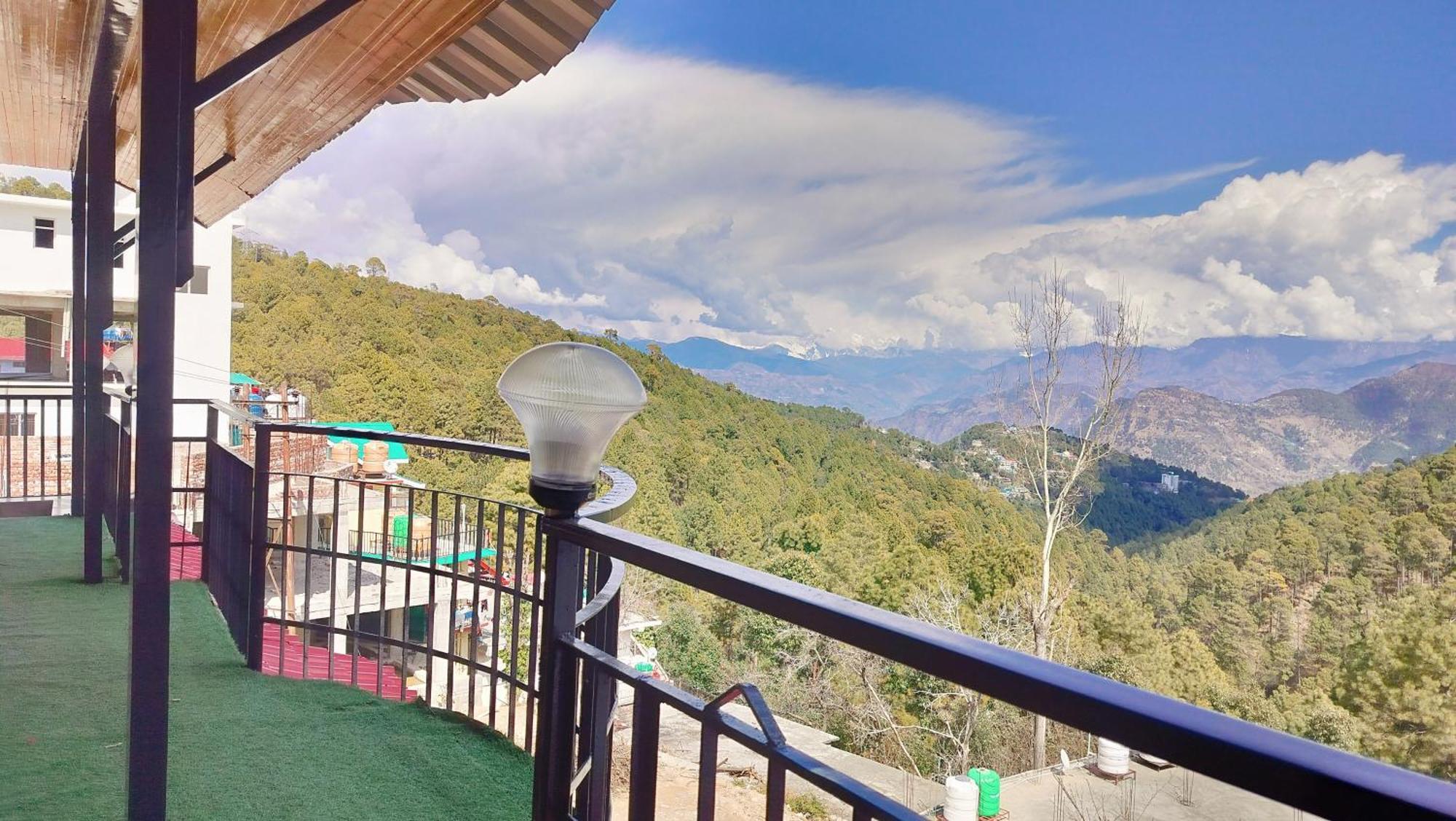 Baikunth Homes Dalhousie Exterior foto